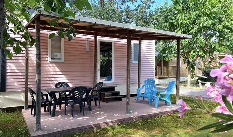 Hithome 4-6 personnes 30 m2 terrasse normale